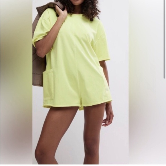 Free People FP Movement washed lime green Hot Shot Coddy Romper size medium new - Picture 9 of 9